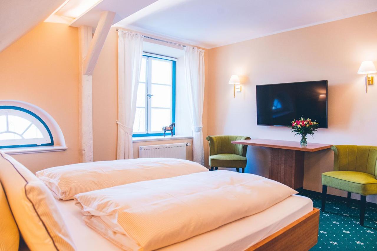 Gutshaus Neu Farpen Hotel Neuburg  ภายนอก รูปภาพ